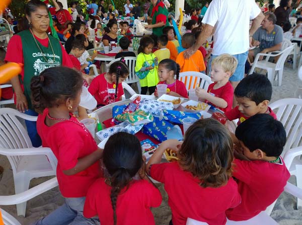 chiles-xmas-party-lunch-jg-121813
