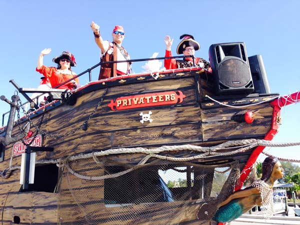 amip-parade-bj-ship2