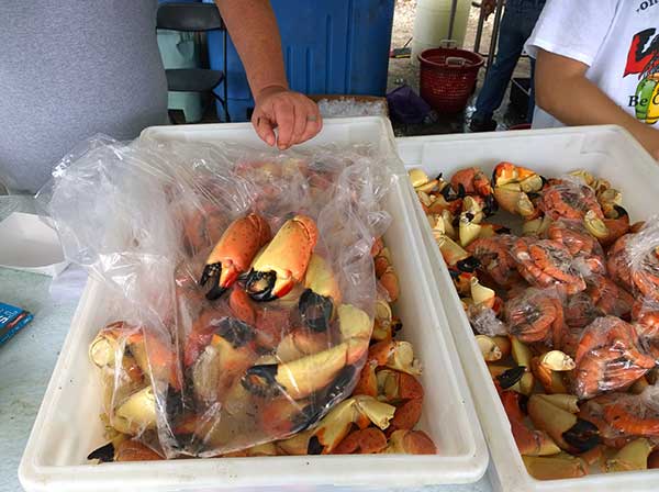 cortez-crab-fest-claw-jg-111214